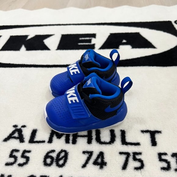 Nike Team Hustle Kids Toddler Shoe Royal Blue 881943 405 - Picture 3 of 6